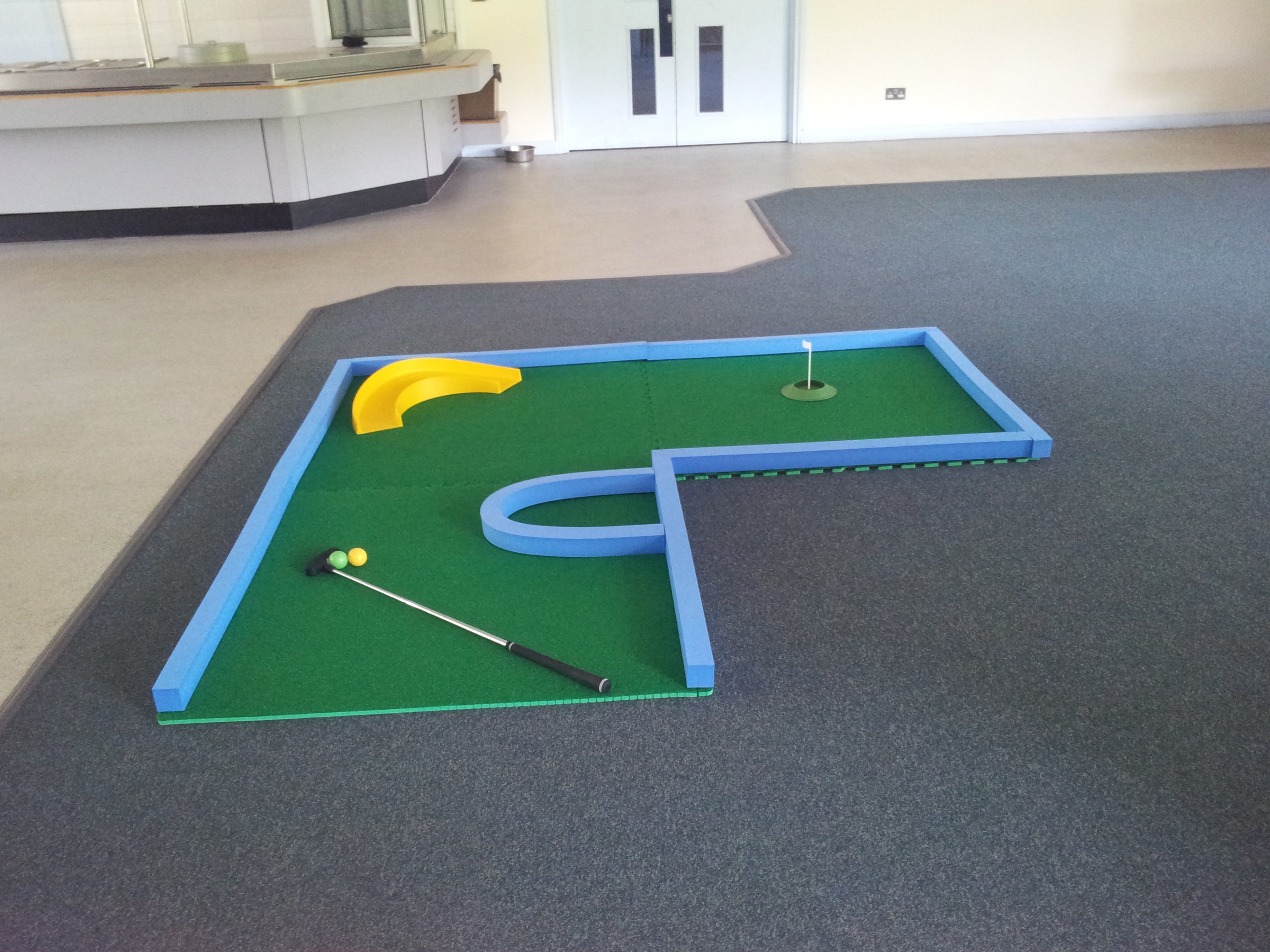 Mini Golf Set, Single Hole - Putterfingers.com