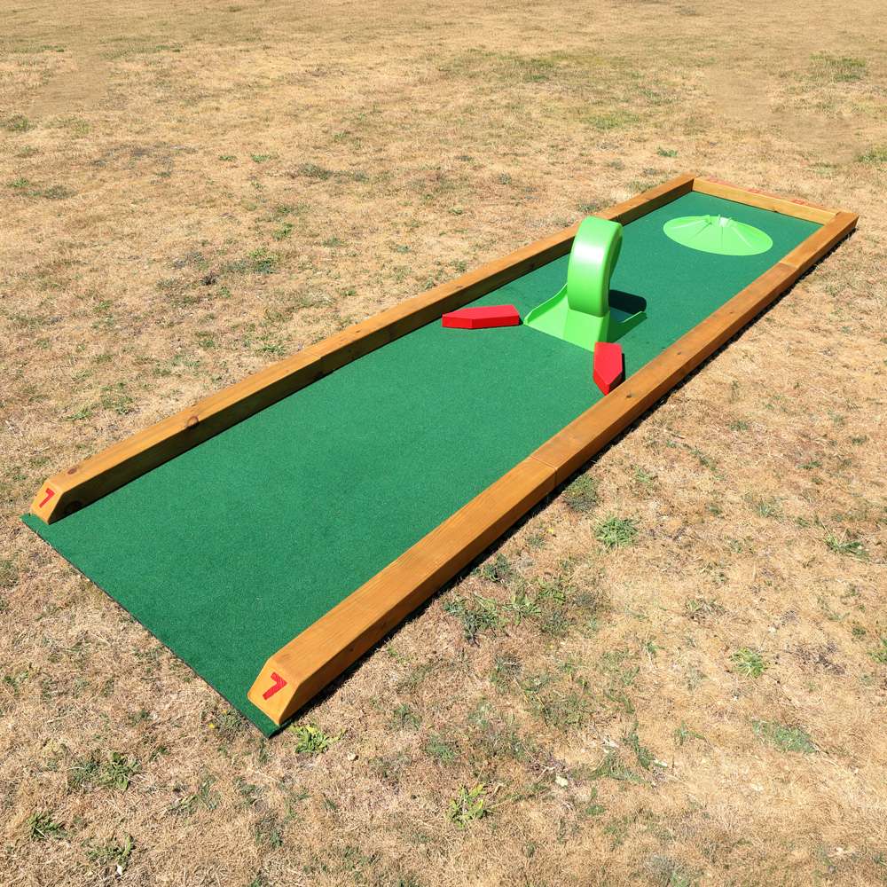 Signature Pro – 9-Hole Semi-Permanent Mini Golf Course