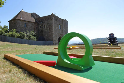 Signature Pro – 9-Hole Semi-Permanent Mini Golf Course