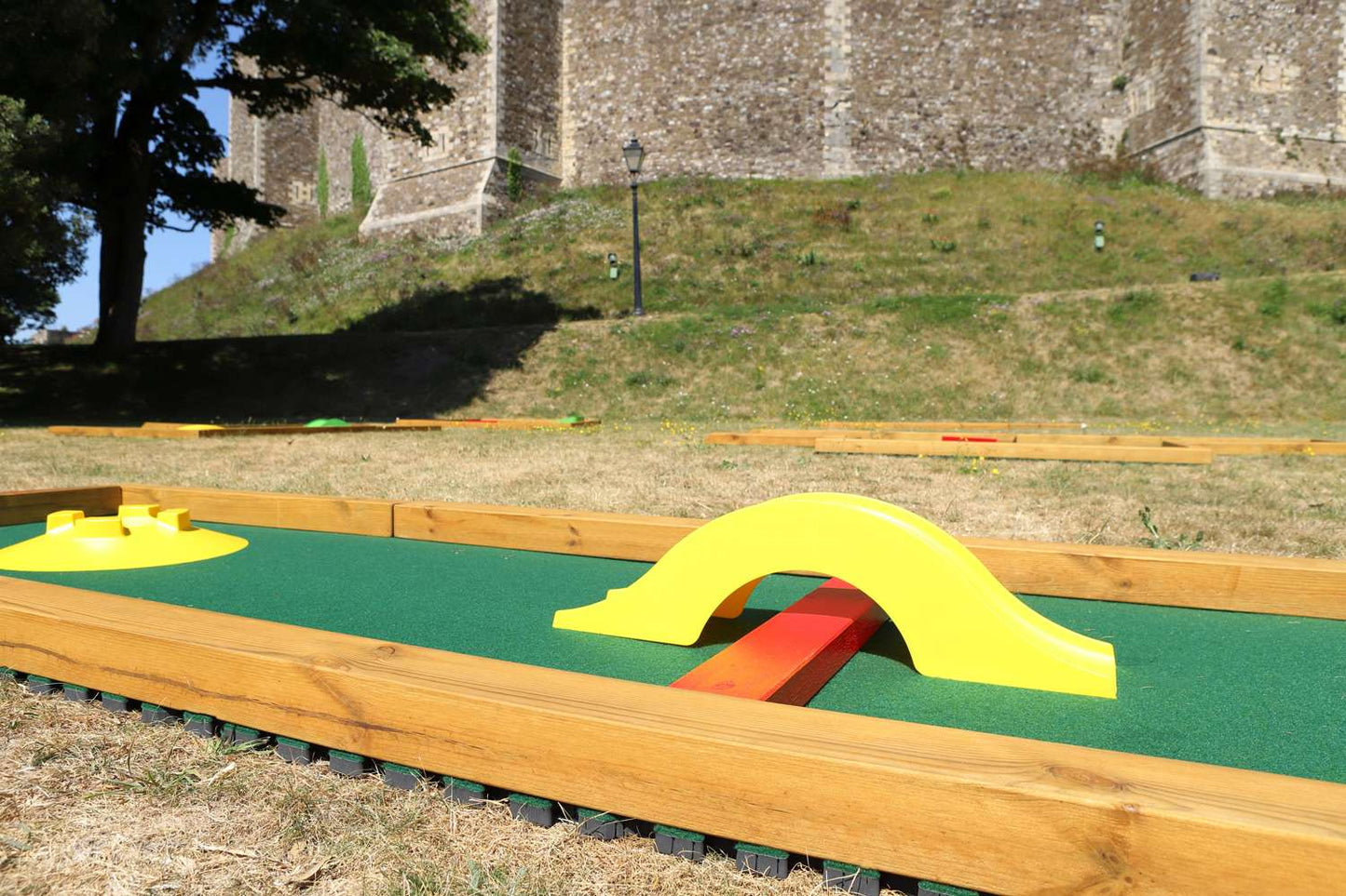 Classic Pro – 6-Hole Semi-Permanent Mini Golf Course